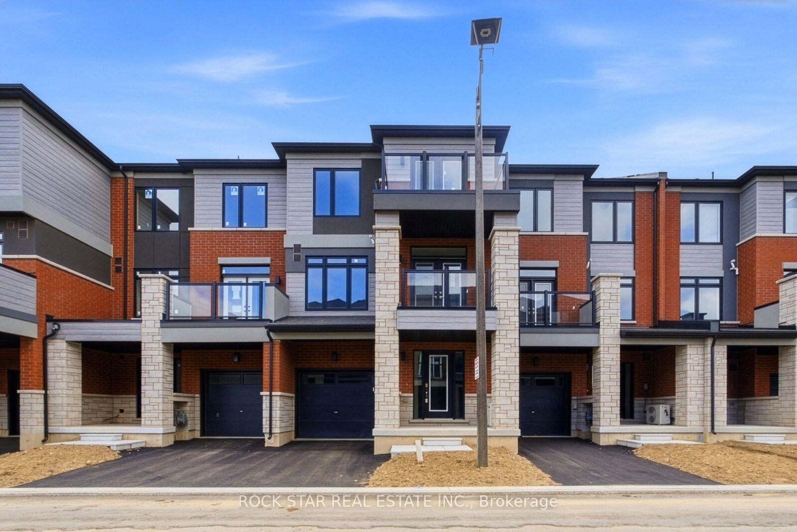 Property Photo:  313 Conklin Road 65  ON N3T 5L5 