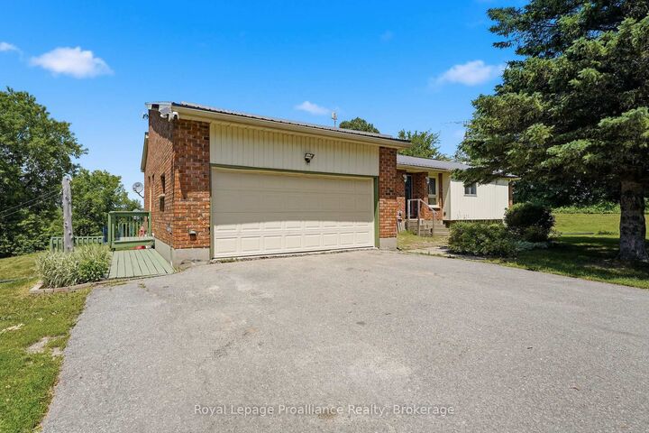 Property Photo:  555 Bethel Road  ON K0K 2Y0 