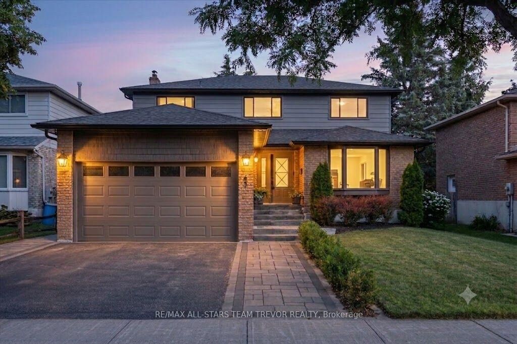 Property Photo:  67 Riverglen Drive  ON L4P 3K7 