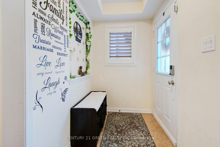 Property Photo:  26 Killick Road  ON L7A 0Y6 