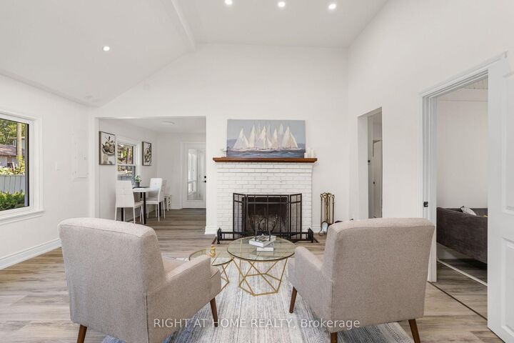 51 Lakeside Drive — photo 1