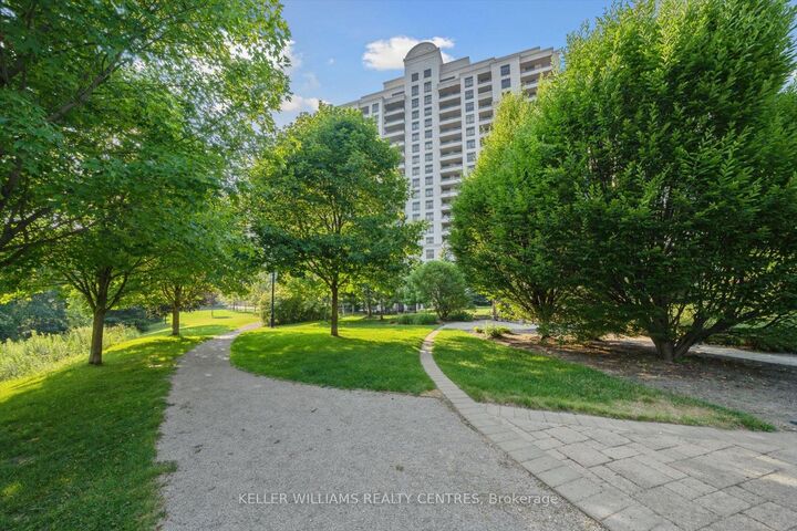 Property Photo: 9245 Jane Street 902 ON L6A 0J9