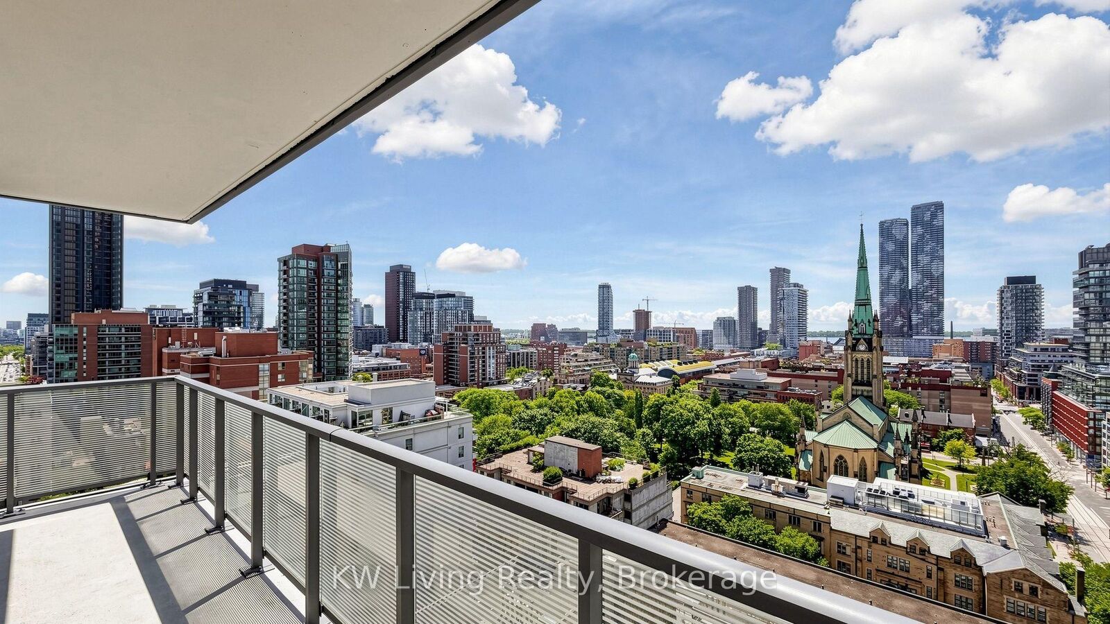 Property Photo:  89 Church Street 1807  ON M5C 0B7 