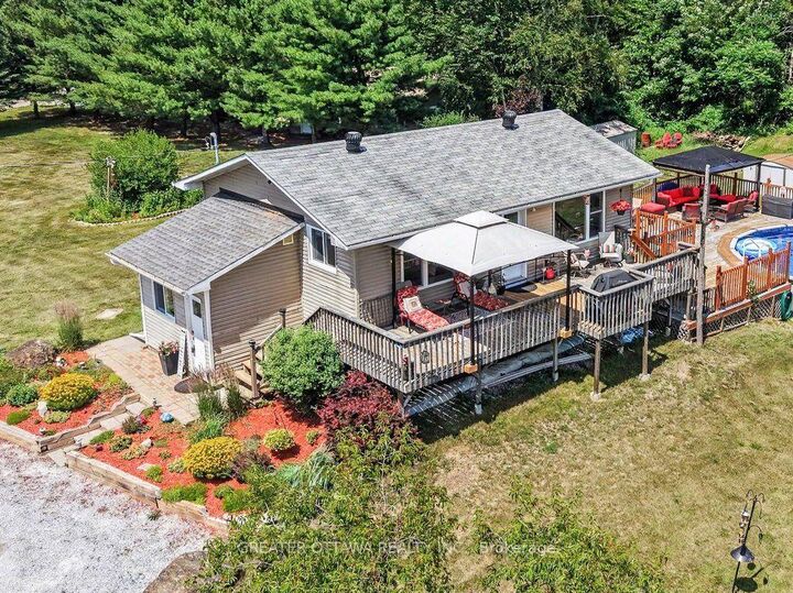 Property Photo: 173 Janet Drive ON K0A 1P0