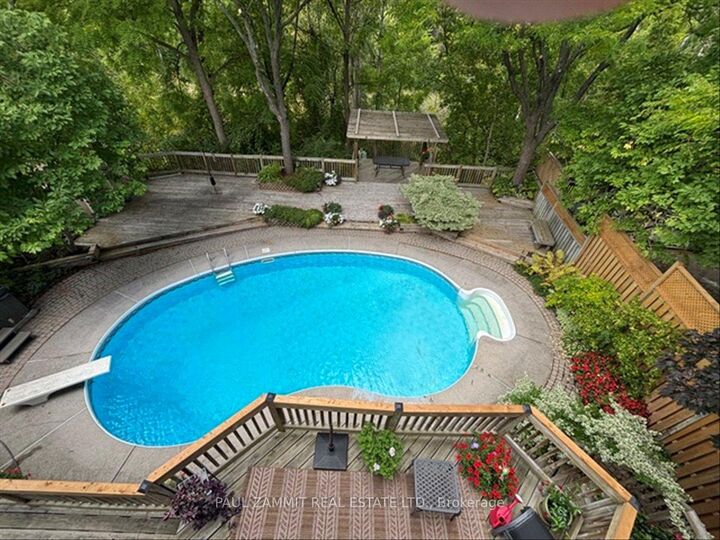 20 Tanglewood Trail — photo 1
