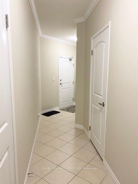 Property Photo: 435 Colborne Street 202 ON N6B 2T2