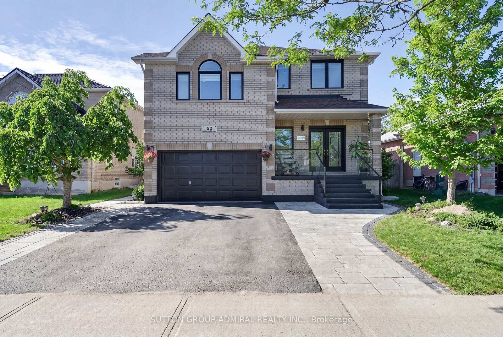 Property Photo:  62 Prince George Crescent  ON L4N 0K9 