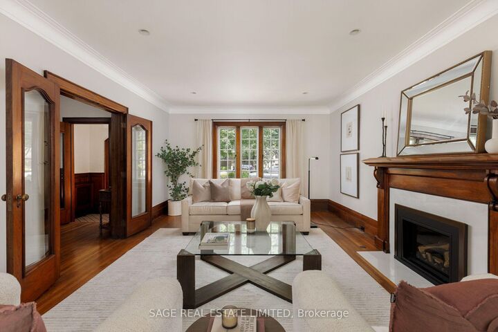 Property Photo:  78 The Kingsway N/A  ON M8X 2T5 