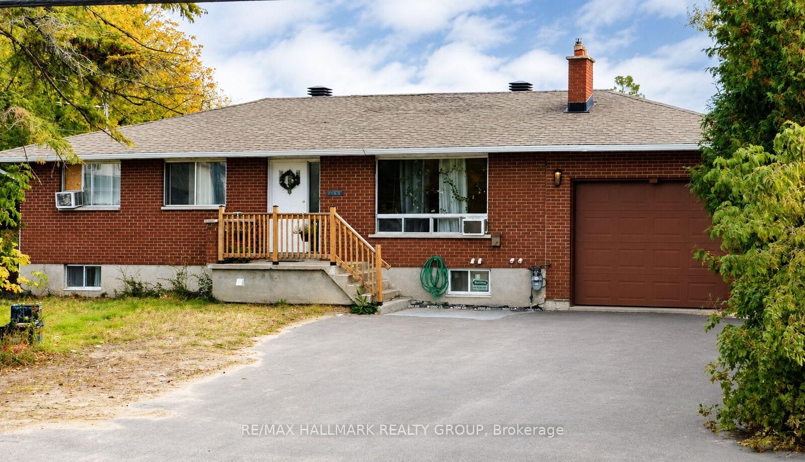 Property Photo: 3755 Albion Road ON K1T 1A6