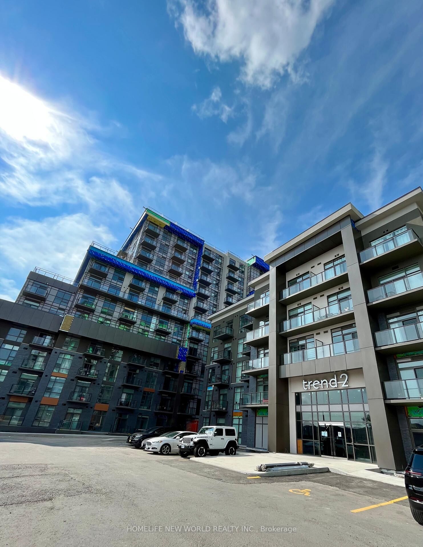 Property Photo:  460 Dundas Street E 602  ON L2B 2A5 