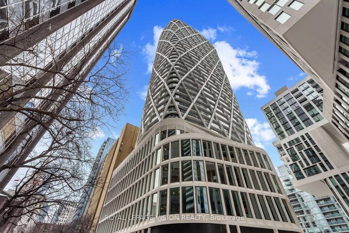 Property Photo: 230 Simcoe Street 3113 ON M5T 1T4