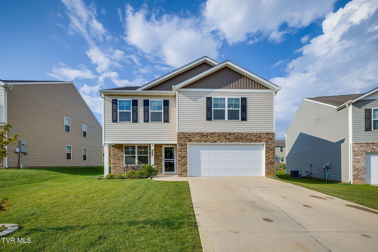 Property Photo: 1210 Cherry Grove TN 37745