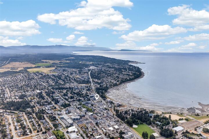 220 Island Hwy W #410 — photo 1