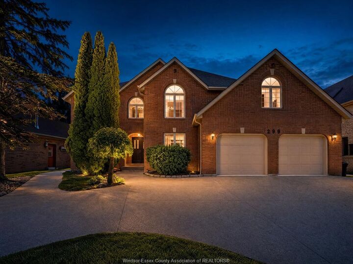 299 Russel Woods Drive — photo 1