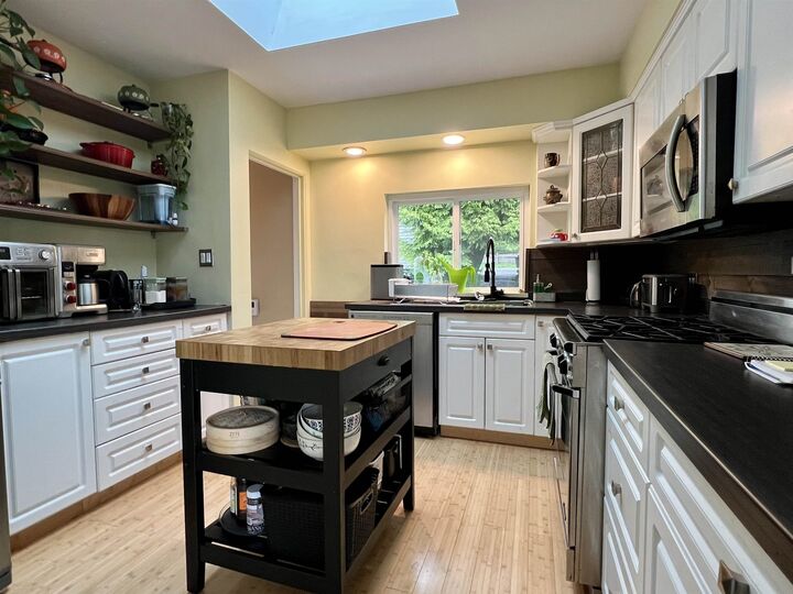 Property Photo:  261 Montgomery Street  BC V3K 5E9 