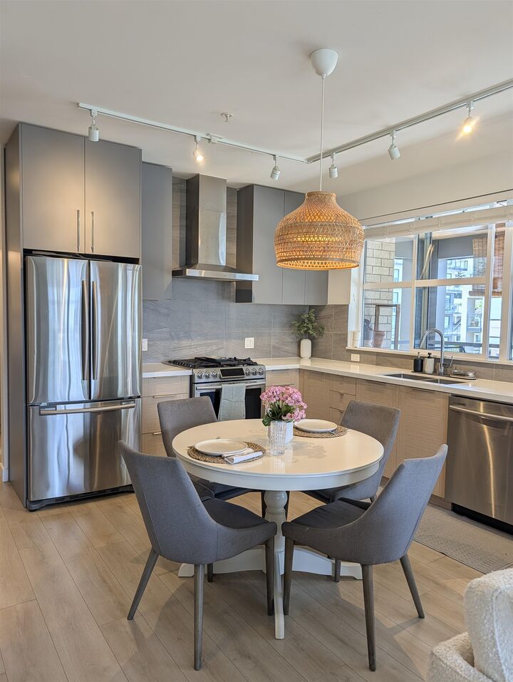Property Photo:  603 Regan Avenue 409  BC V3J 0K2 