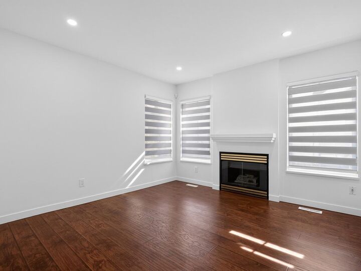 Property Photo:  3088 Airey Drive 10  BC V6X 4A3 