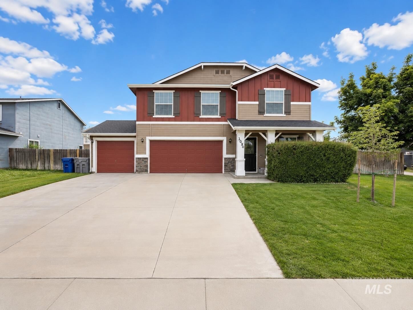 Property Photo: 1030 SW Colonial ID 83647