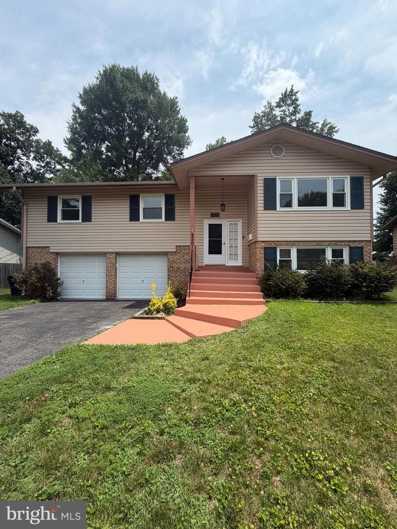 Property Photo:  8501 Cherry Valley Lane  VA 22309 