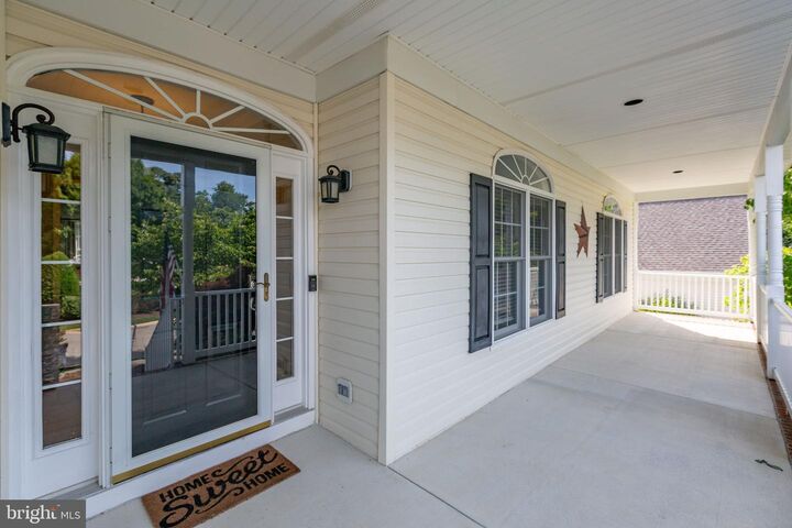 Property Photo: 4210 Stonehaven Way VA 22408