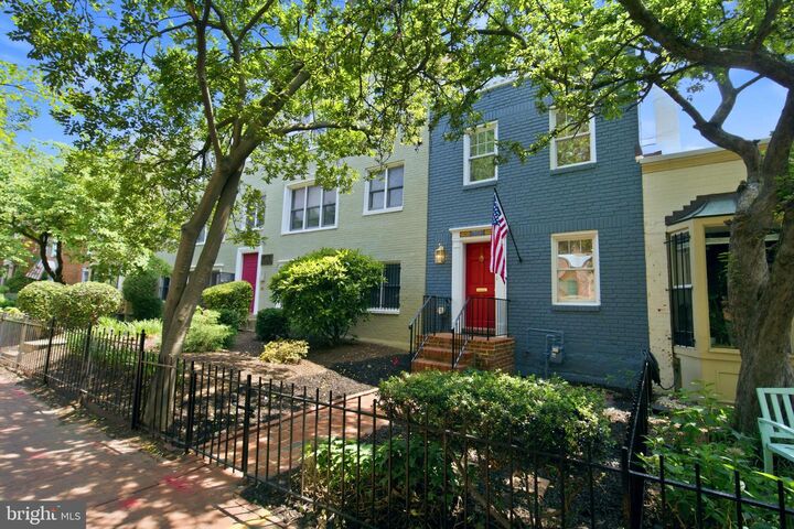 Property Photo: 756 9th Street SE DC 20003