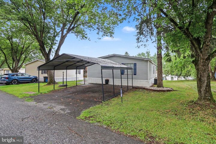 Property Photo:  22 Magnolia Lane  PA 17015 