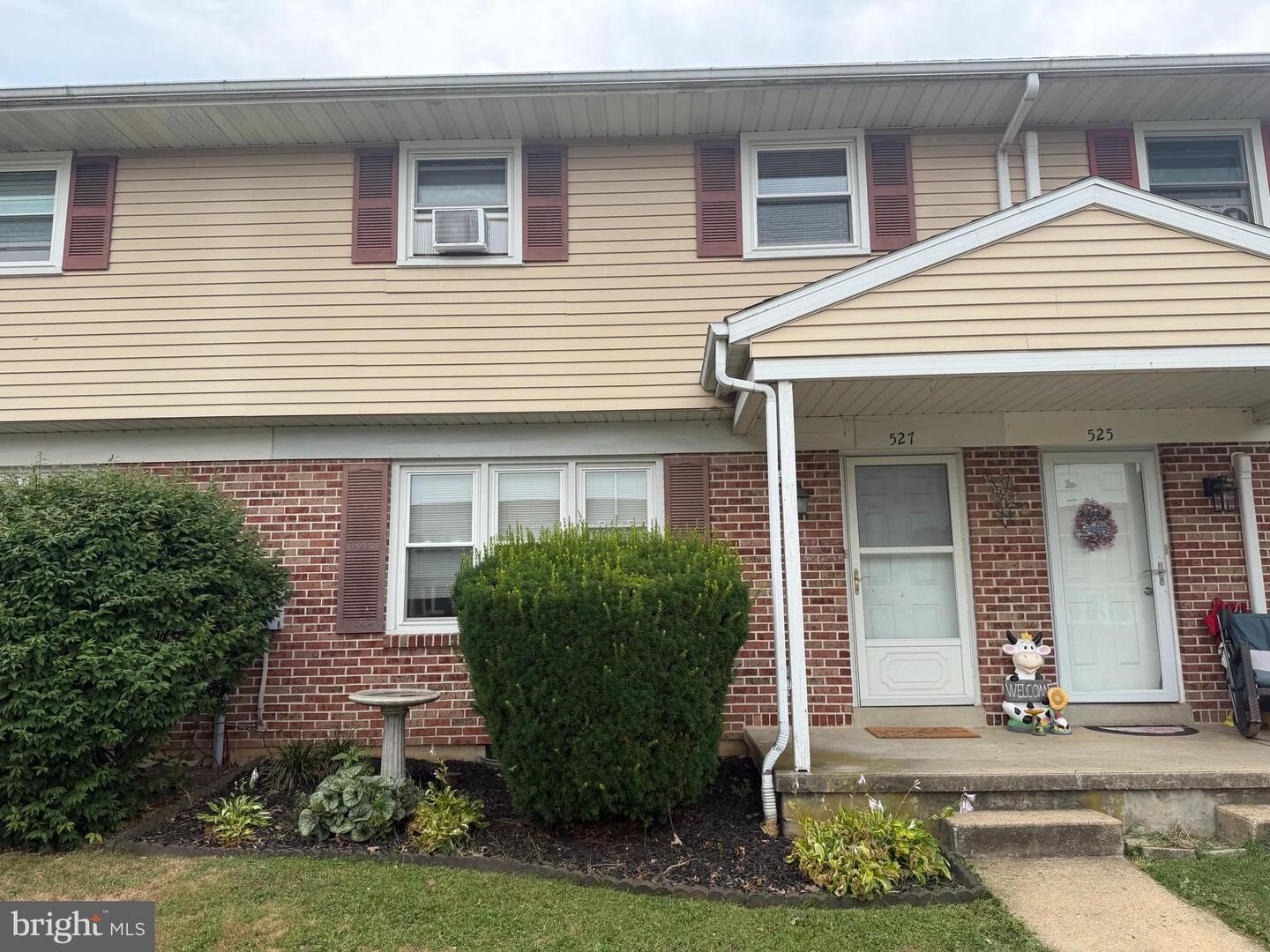 Property Photo:  527 Linden Street  PA 19533 