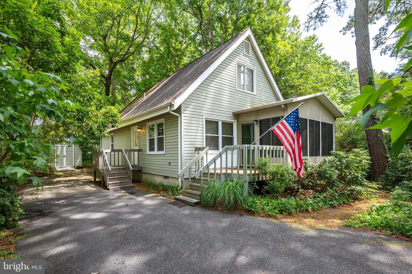Property Photo:  7 Royal Oaks Drive  MD 21811 