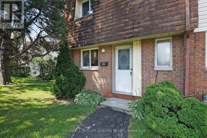 Property Photo: 23 Sonnet Crescent South 23 ON K2H 8W8