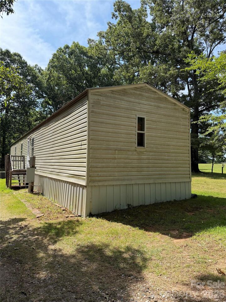 Property Photo:  556 Gilbert Road  NC 28722 