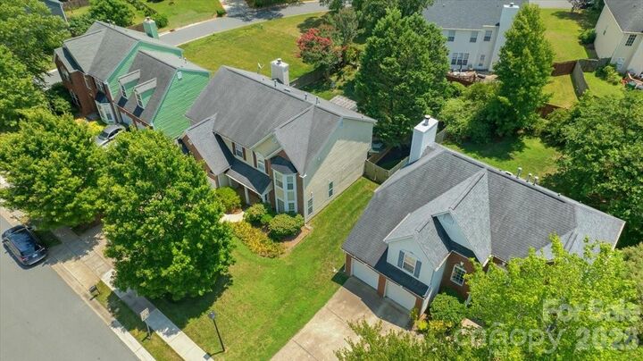 Property Photo:  11932 Fox Glen Road  NC 28269 