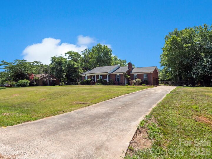 Property Photo:  3117 Karen Lane  NC 28110 