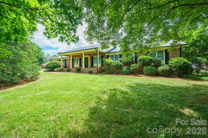 Property Photo:  1602 Arden Drive  NC 28092 