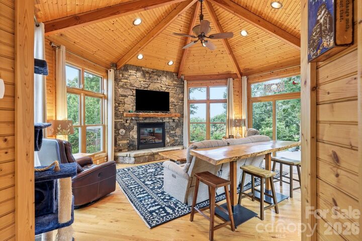 Property Photo: 241 Alta Vista Drive NC 28715