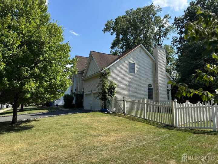 Property Photo:  320 Arlington Avenue  NJ 07080 