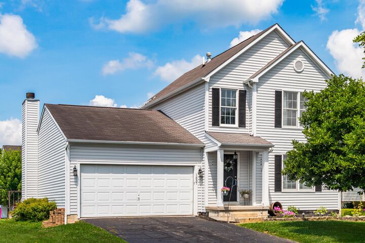 Property Photo: 1537 Mallard E Circle OH 43055