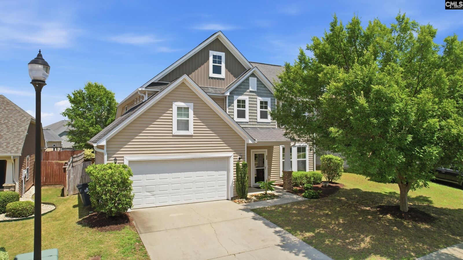Property Photo: 426 Drooping Leaf SC 29072