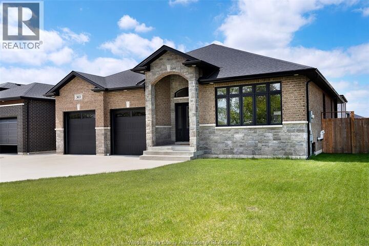 Property Photo:  365 County Rd 2  ON N8L 0G8 
