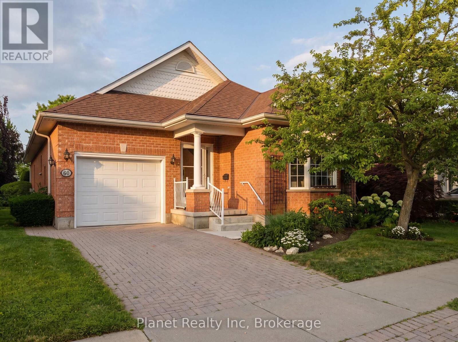 Property Photo:  60 Basswood Drive  ON N1G 4X7 