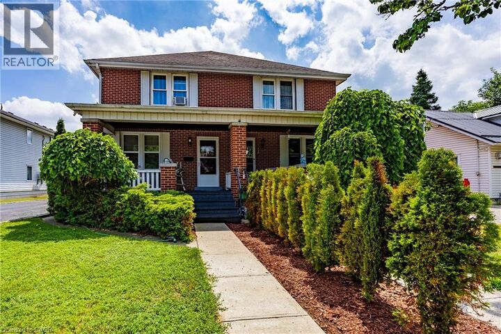 112 Talbot Road — photo 1