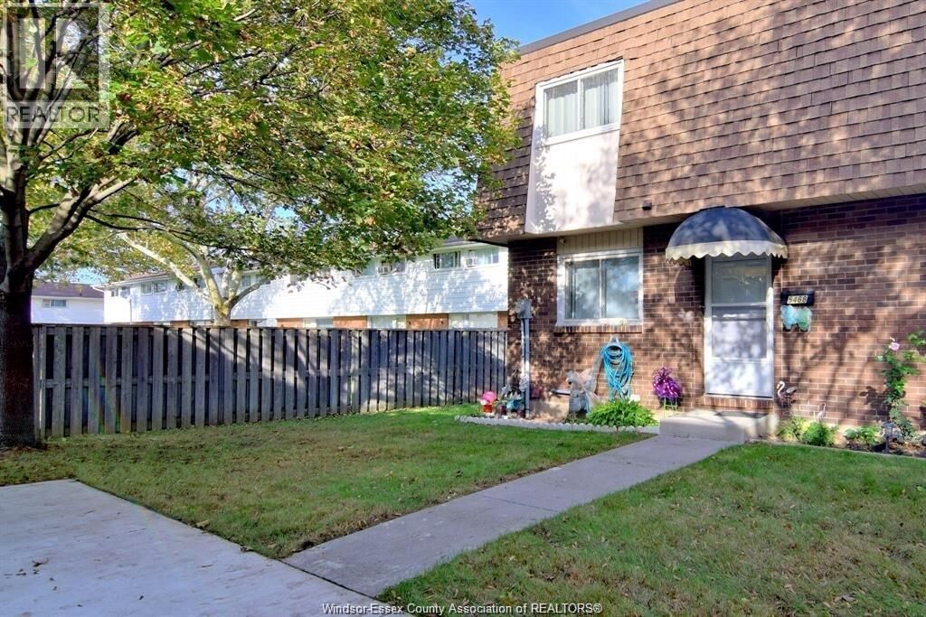 Property Photo:  5468 Lassaline Avenue  ON N8T 1A9 