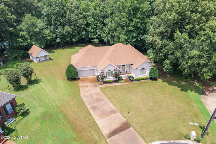Property Photo: 48 Habersham Cove TN 38343