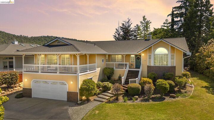 Property Photo:  19989 Lane Ct  CA 95370 