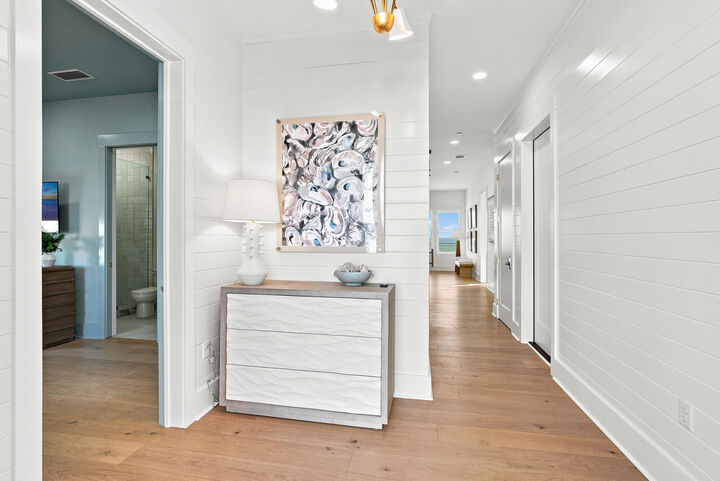 Property Photo: 5931 Gulf Drive FL 32408