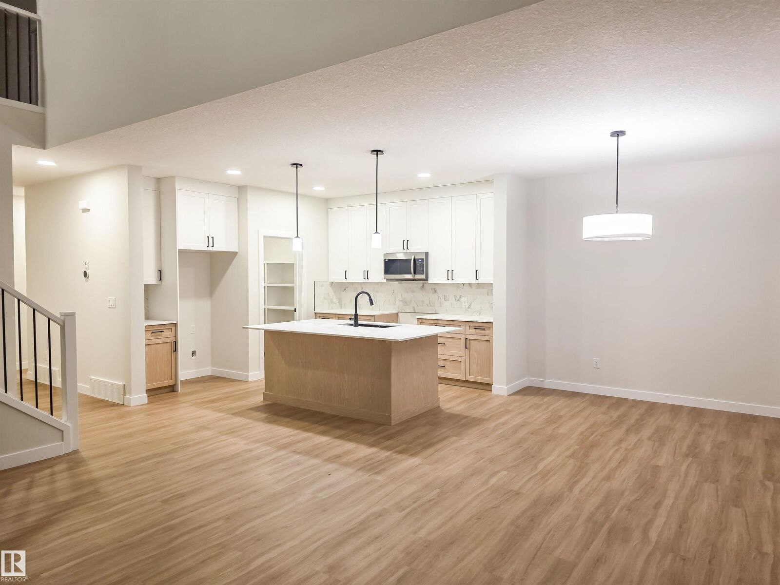 Property Photo: 50 Willow Link AB T8L 0W8