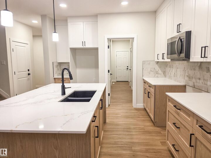 50 Willow Link — photo 1