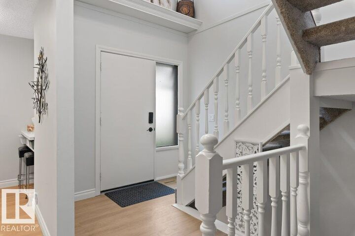 Property Photo: 119 Grandin Woods Estates AB T8N 2Y4