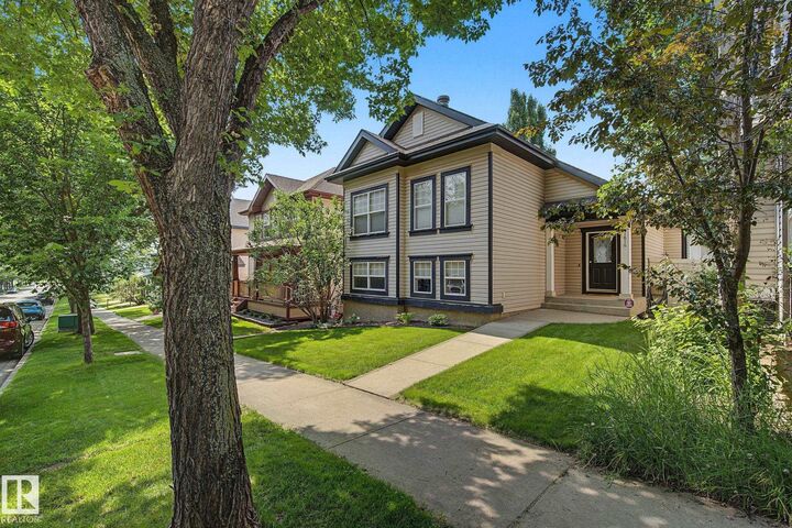 Property Photo:  1816 Tufford Way NW  AB T6R 2W3 