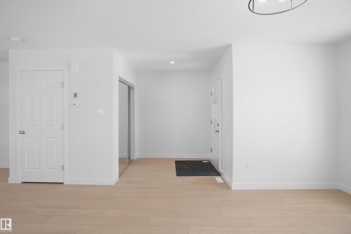 Property Photo: 7335 181 Avenue NW AB T5Z 0W7