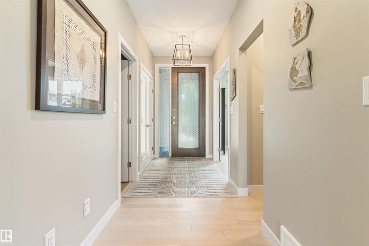 Property Photo: 4504 Westcliff Terrace SW AB T6W 4A2